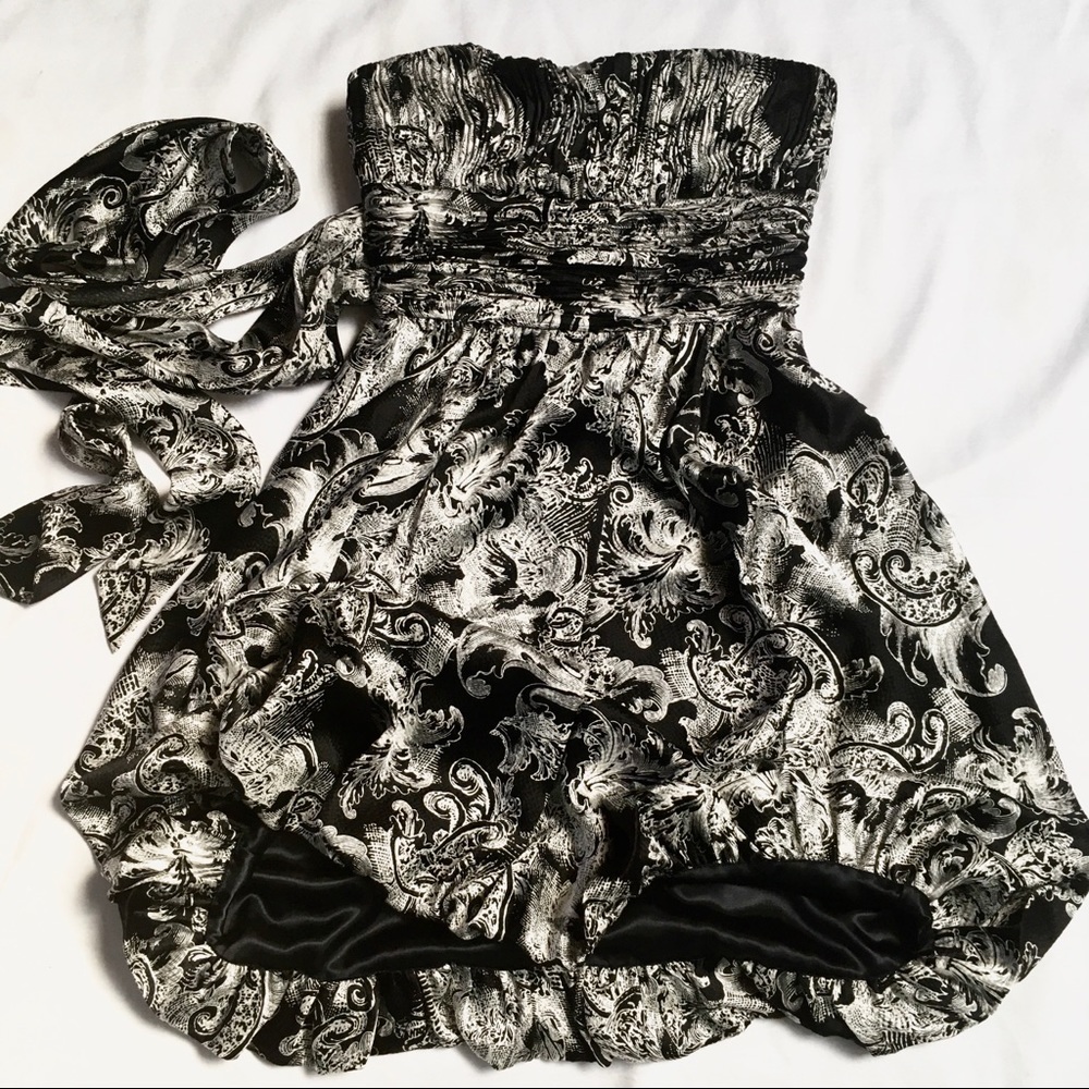 Vtg Y2K BCBG floral baroque avant garde silk strapless dress bubble hem fairy S